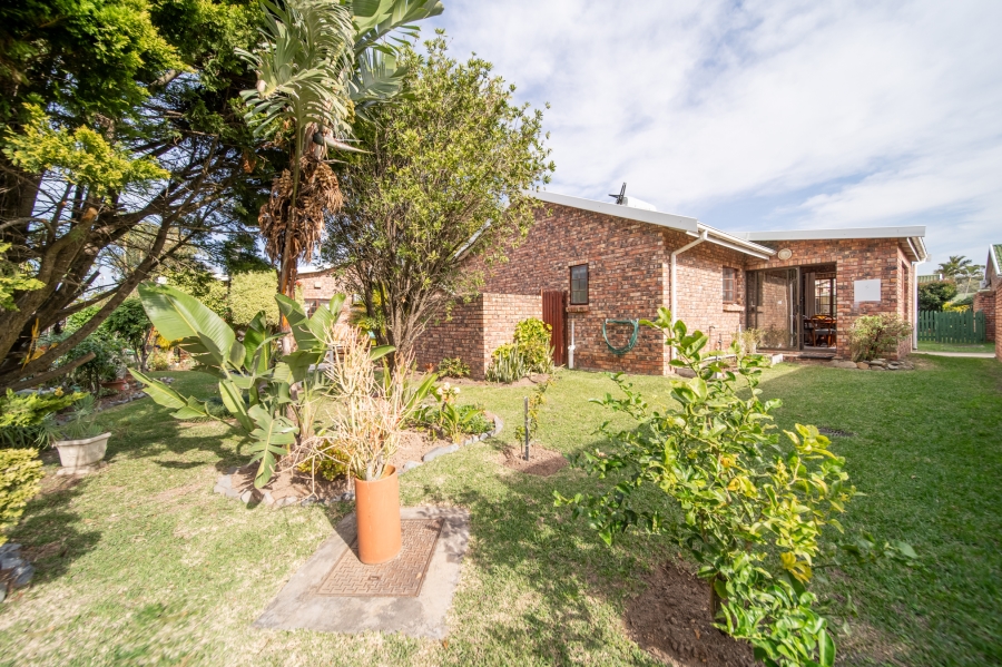 2 Bedroom Property for Sale in Gonubie Eastern Cape